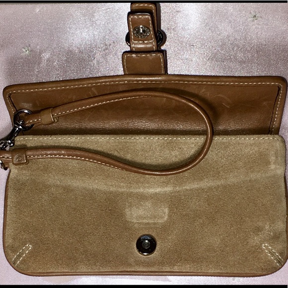 Gorgous Suede Coach Wristlet - Picture 5 of 7